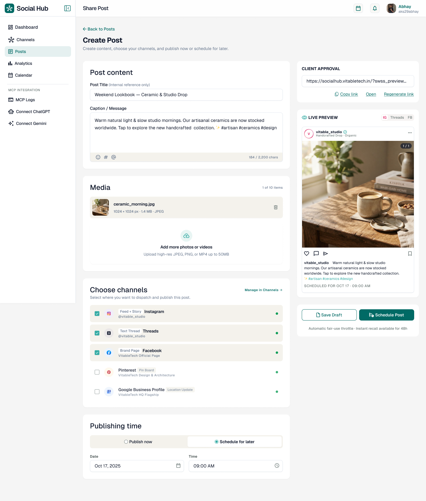 Full SocialHub create-post workflow with client approval link, Instagram preview, selected publishing channels and scheduled date and time